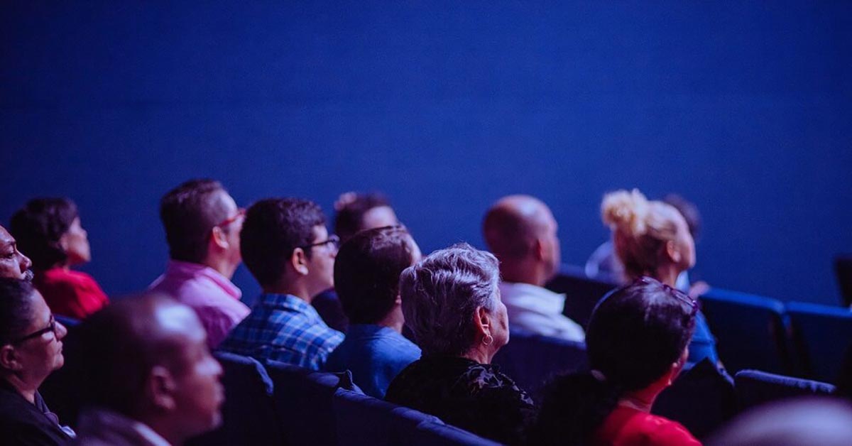 Sala konferencyjna – ile m2 na osobę?