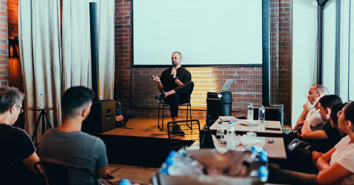 5 powodów, dla których warto wziąć udział w szkoleniach i konferencjach