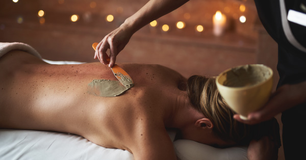 Odkryj Kosmetyczne Tajemnice Błota z Morza Martwego